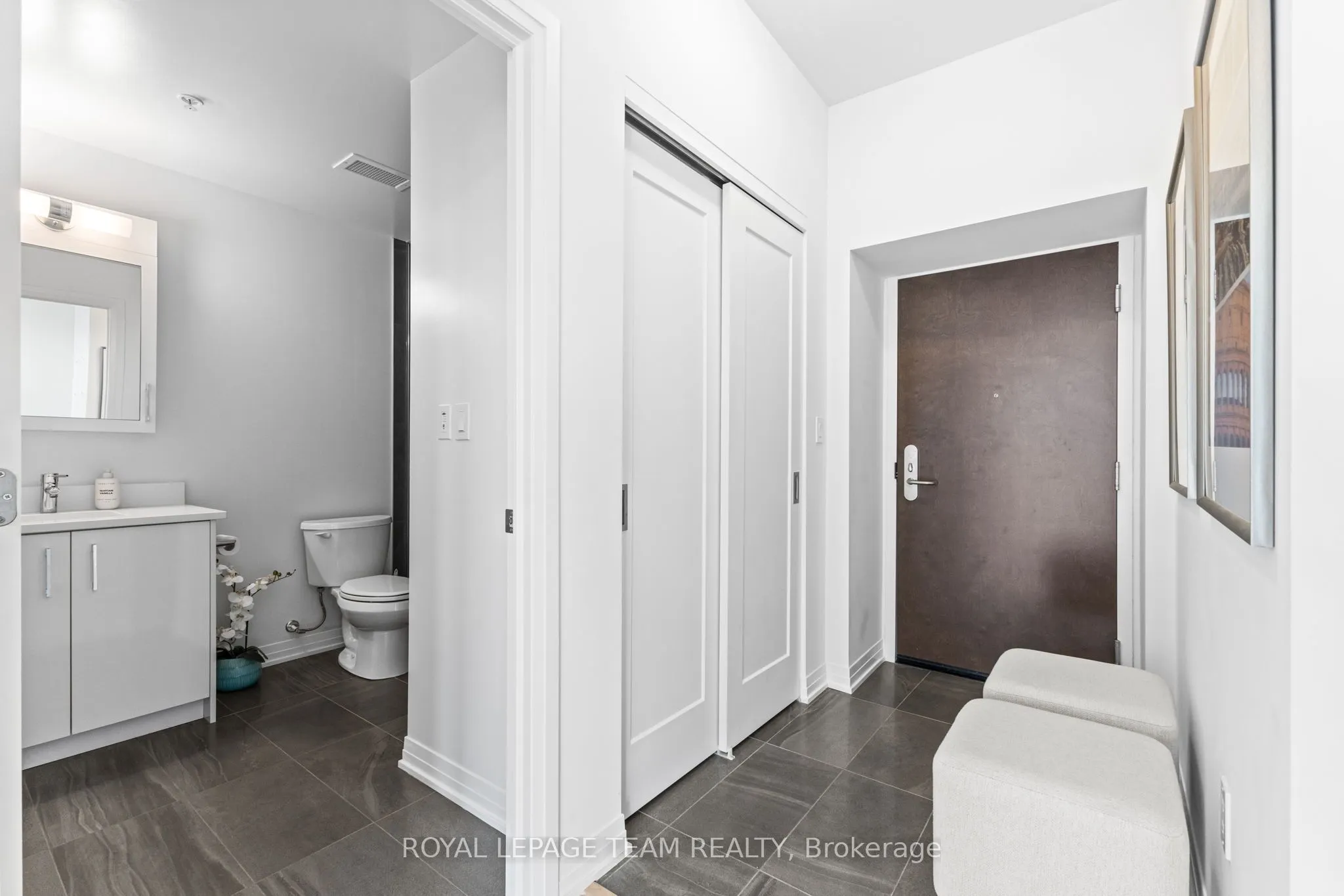 805 Carling Avenue, #809