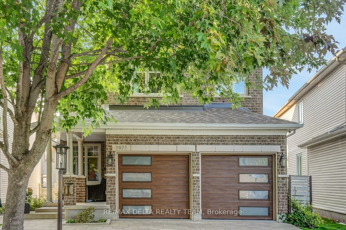 1971 Schroeder Crescent