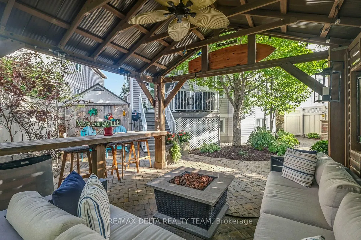 1971 Schroeder Crescent