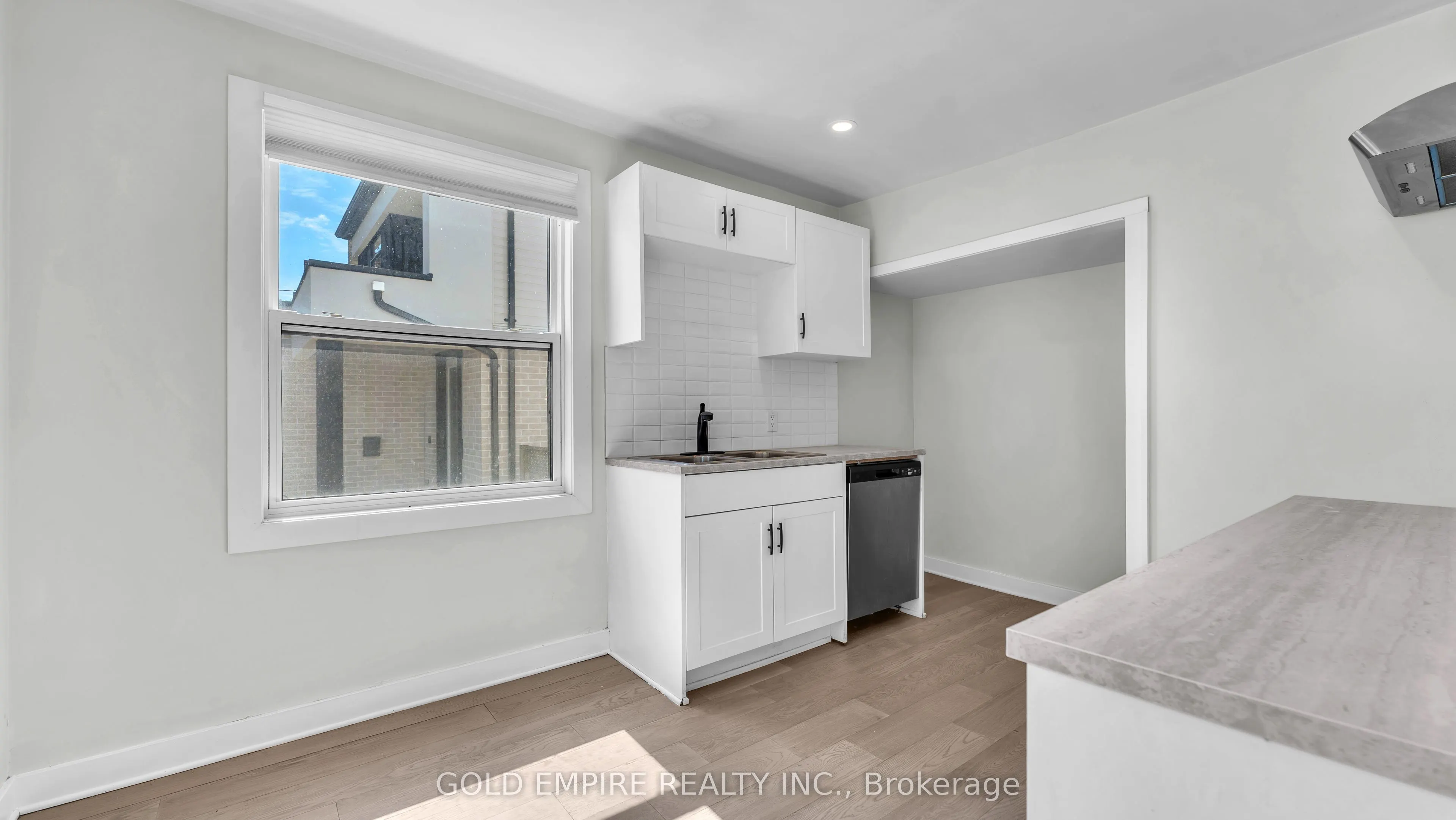 429 Saul Street