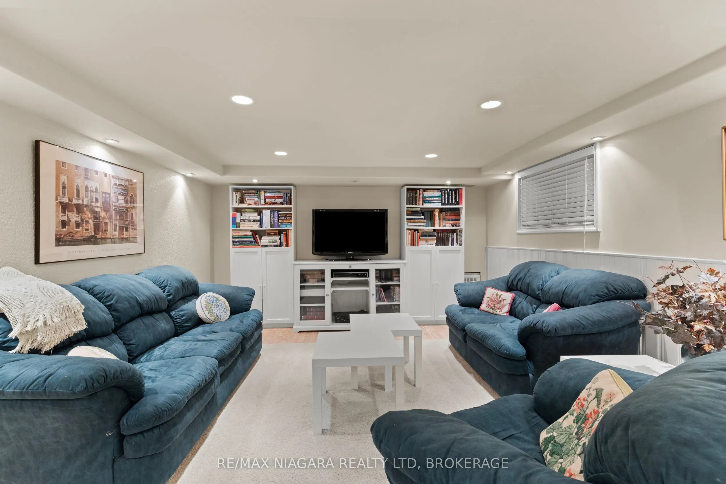 123 SOUTH Drive