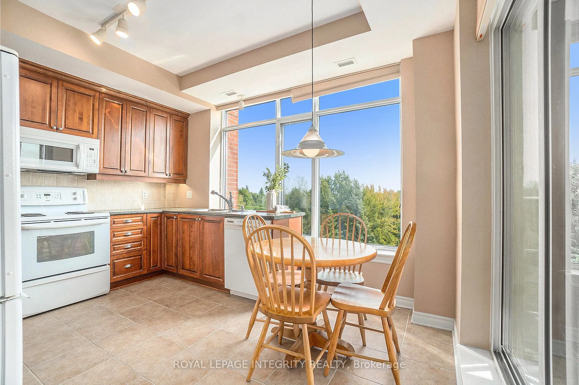 136 Darlington Private, #704