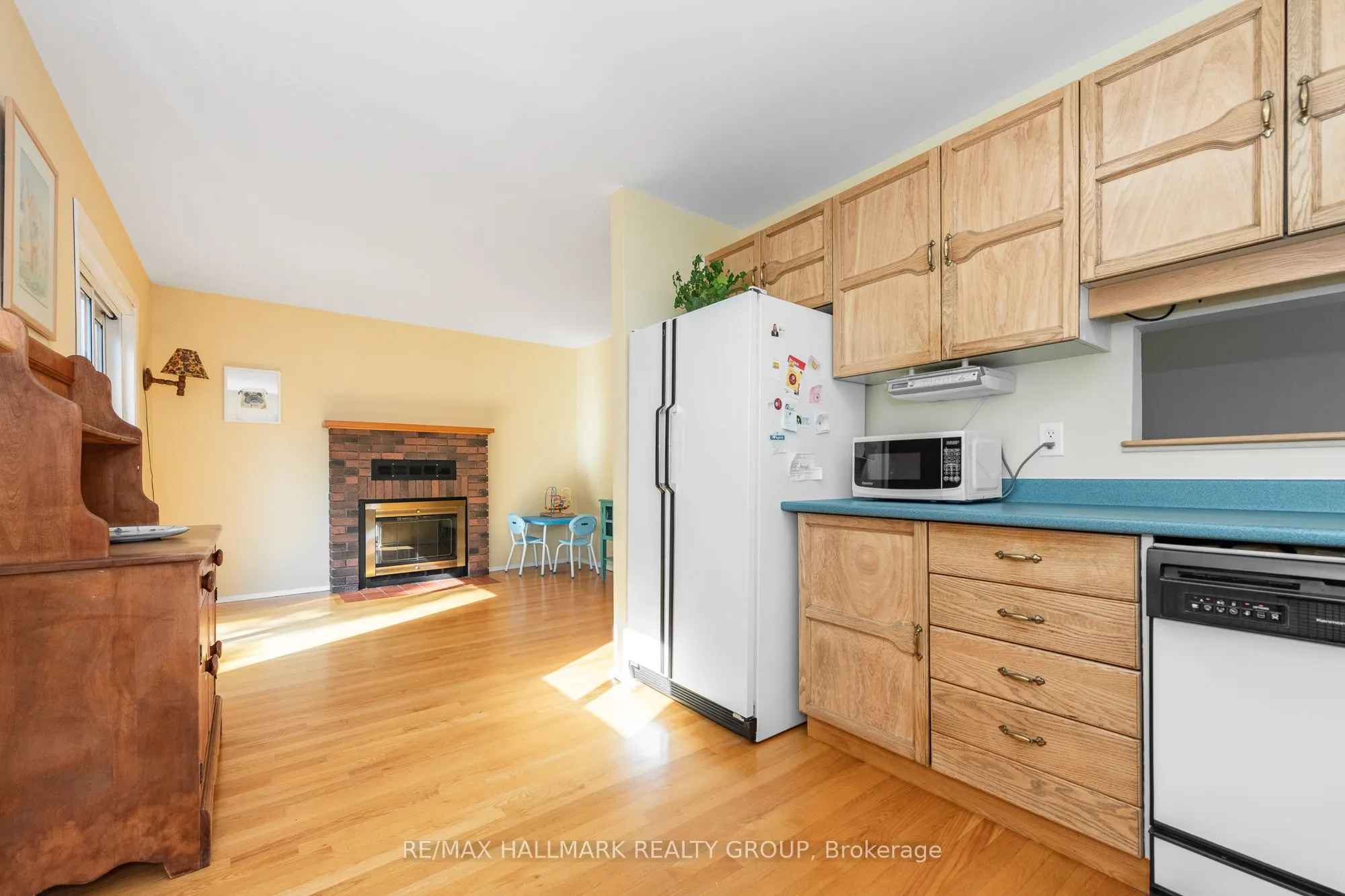 1414 Eastcliffe Way