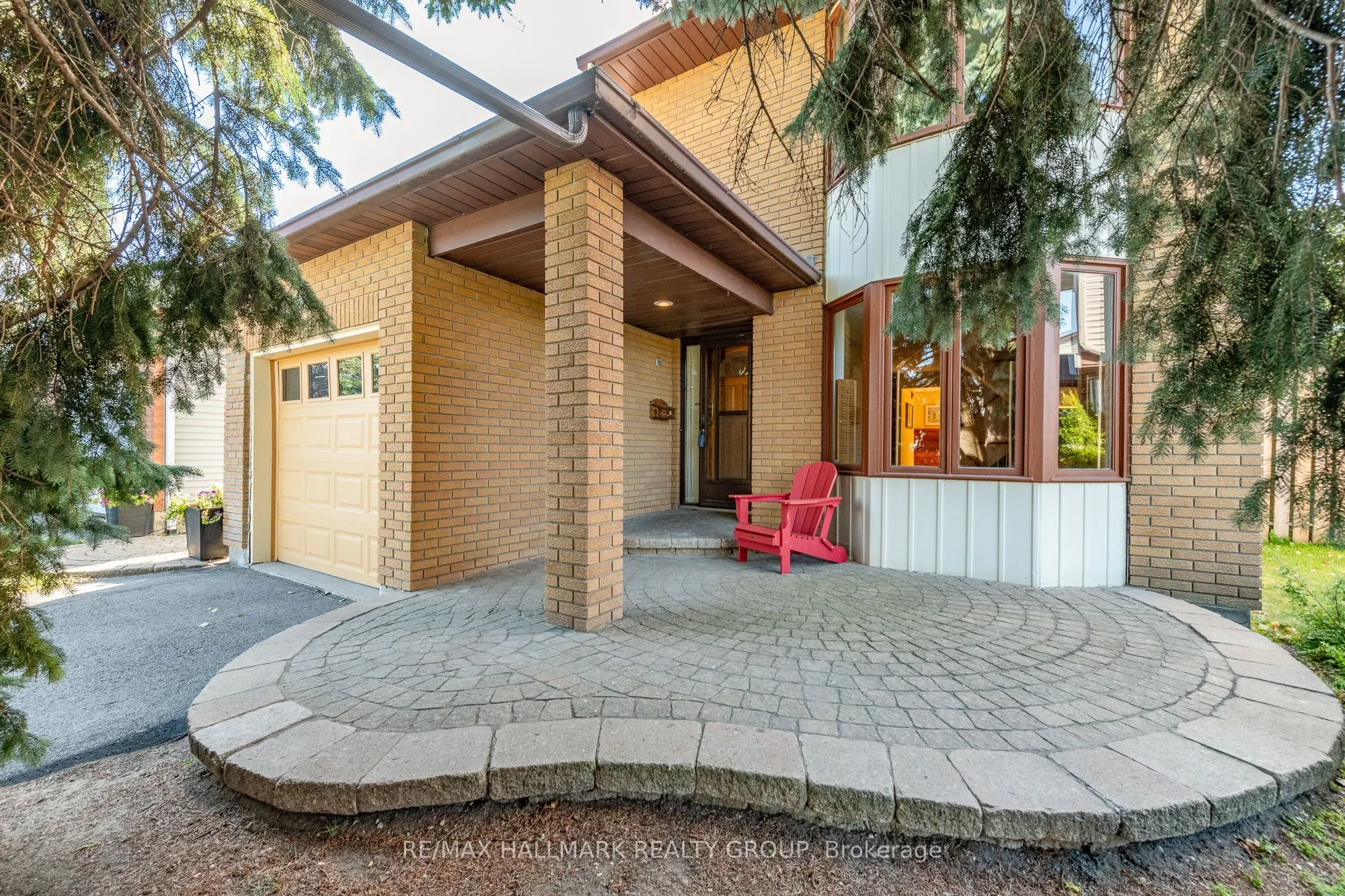 1414 Eastcliffe Way