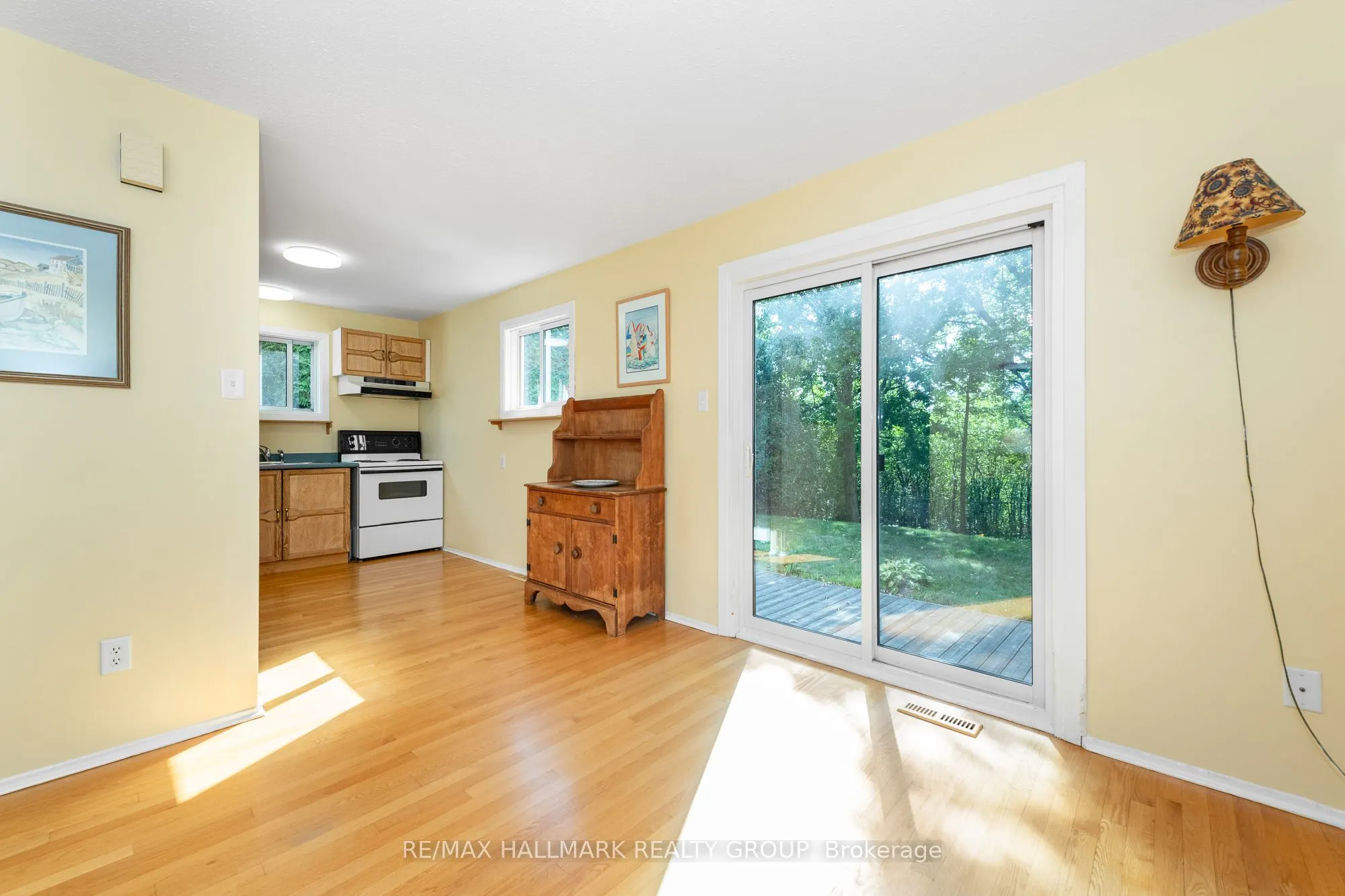 1414 Eastcliffe Way