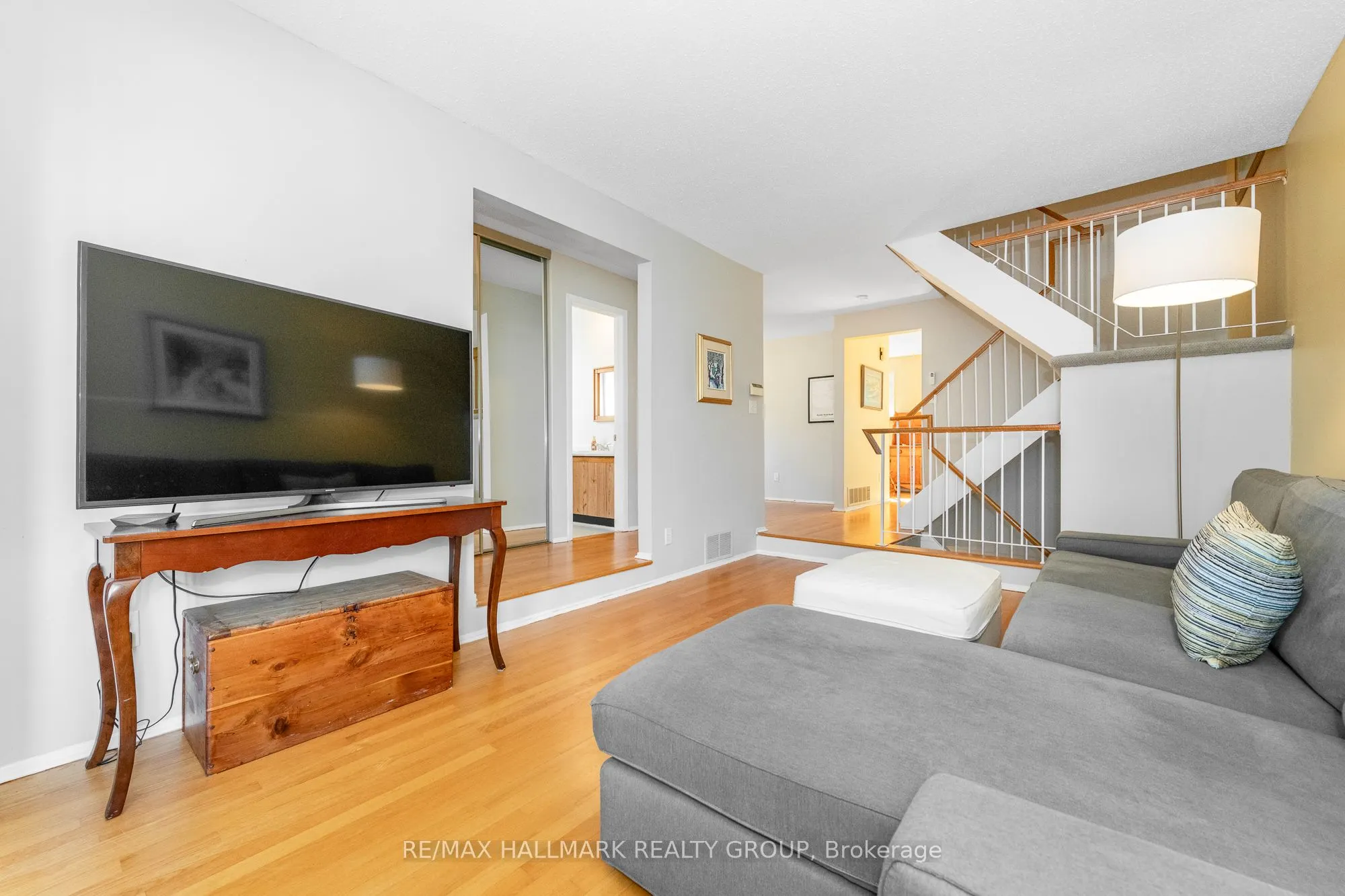 1414 Eastcliffe Way