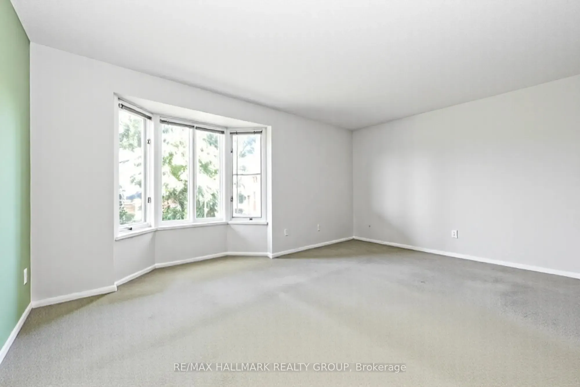 1414 Eastcliffe Way