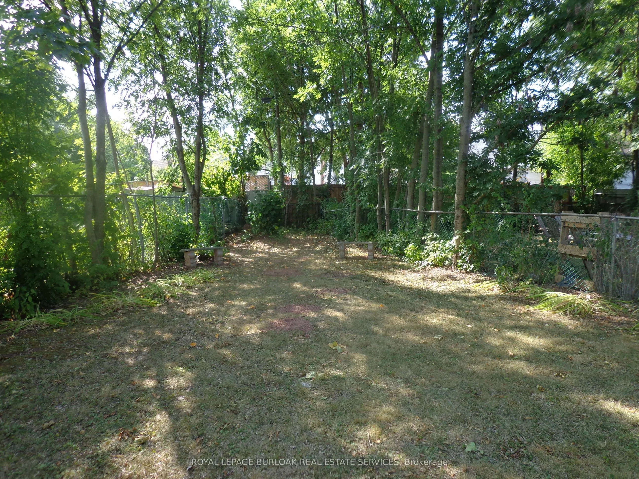 32 Grimsby Avenue
