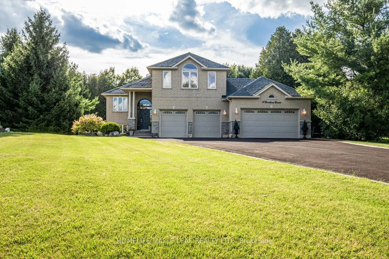 47 Brookhaven Crescent