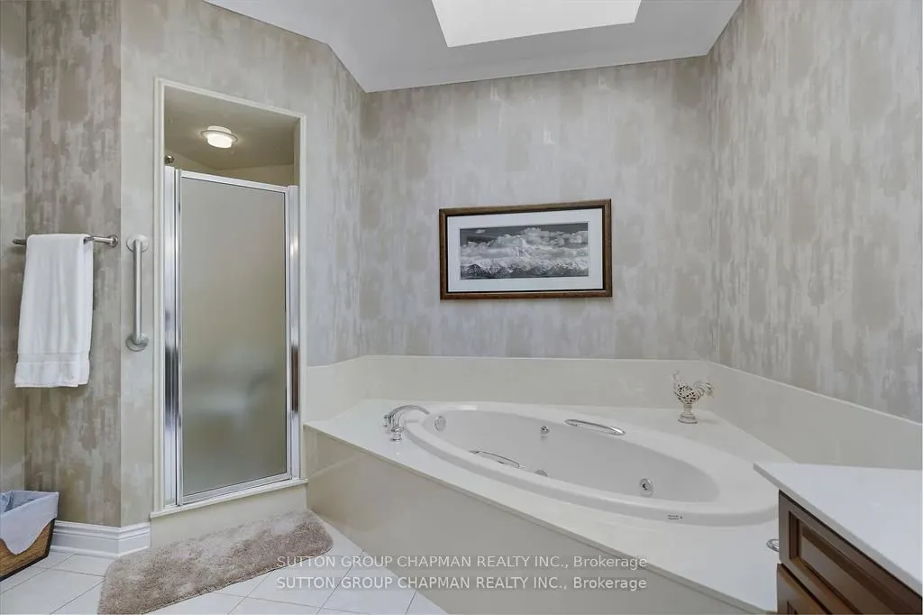1200 Riverside Drive, #4