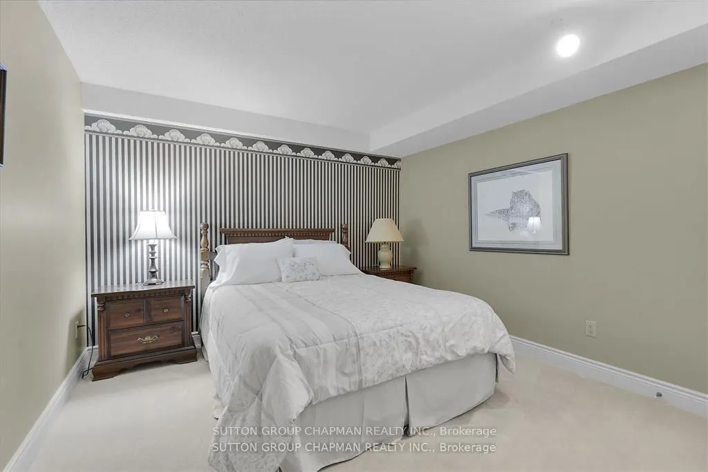 1200 Riverside Drive, #4