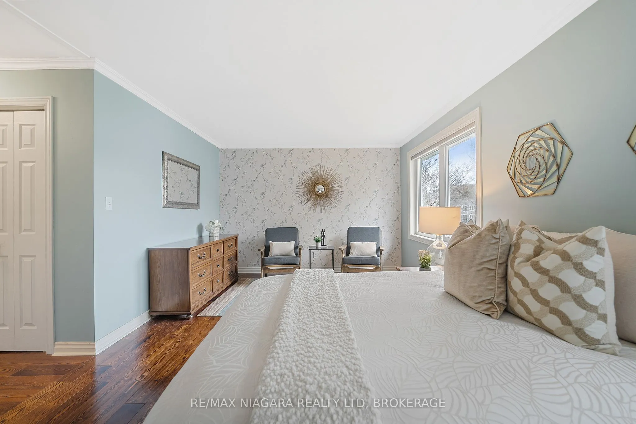 15 LAKESIDE Drive, #41