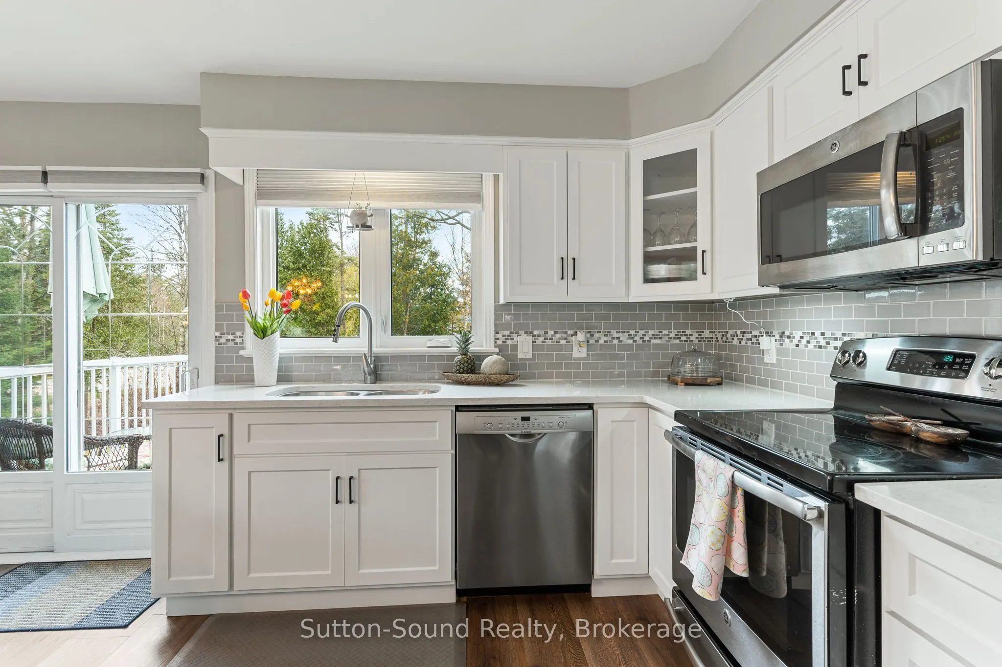 403 Simcoe Avenue