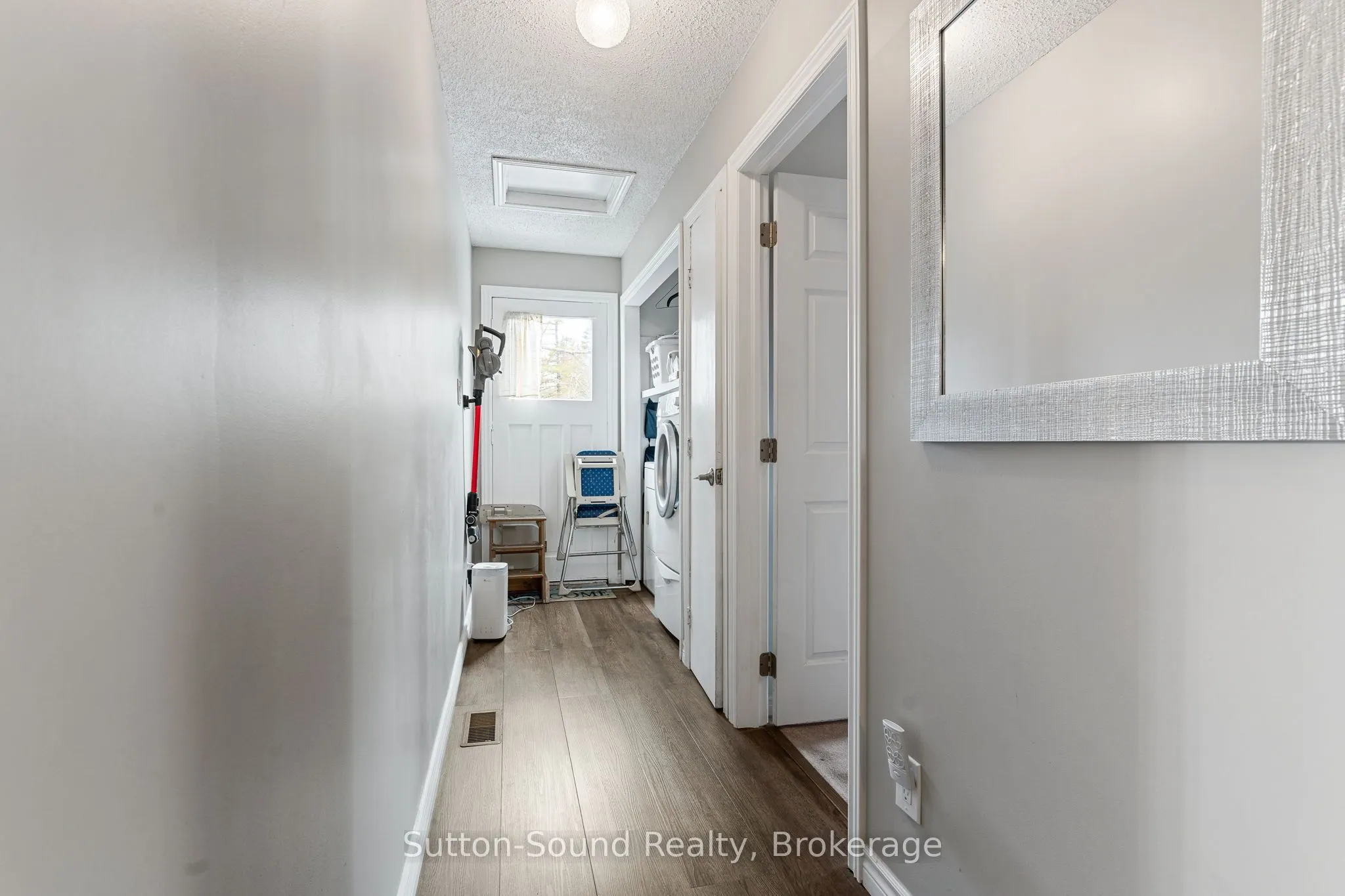 403 Simcoe Avenue