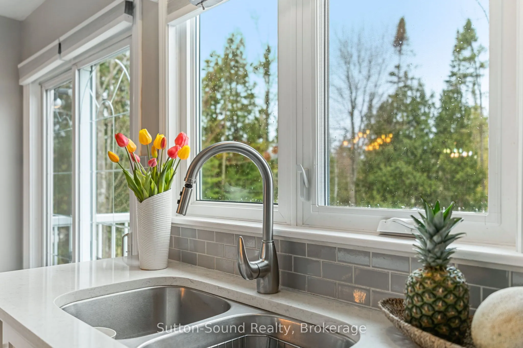 403 Simcoe Avenue