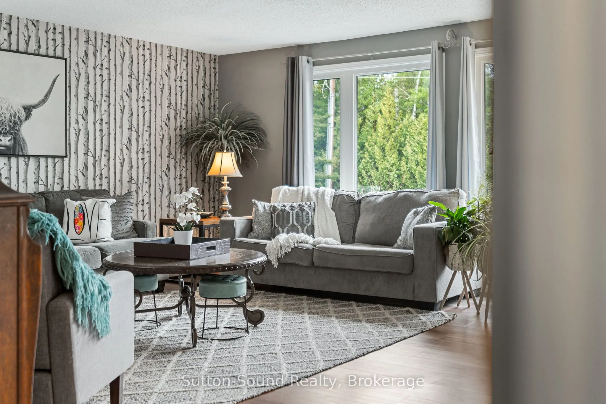 403 Simcoe Avenue