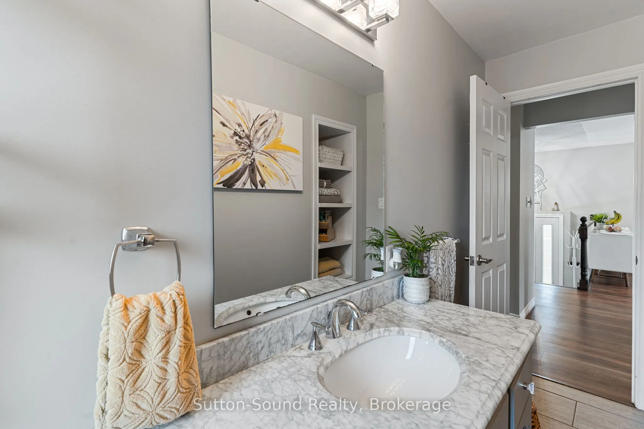 403 Simcoe Avenue
