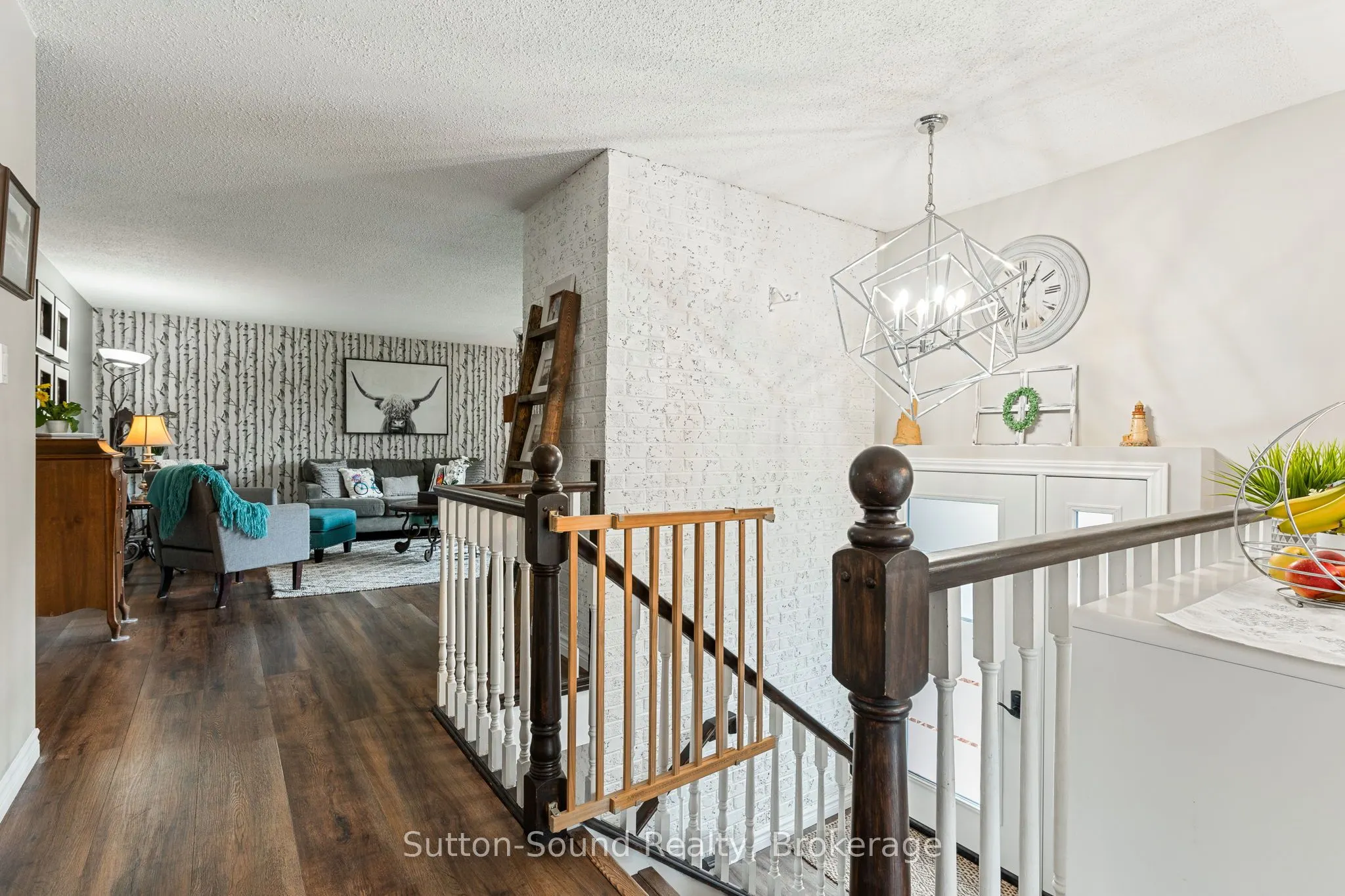 403 Simcoe Avenue