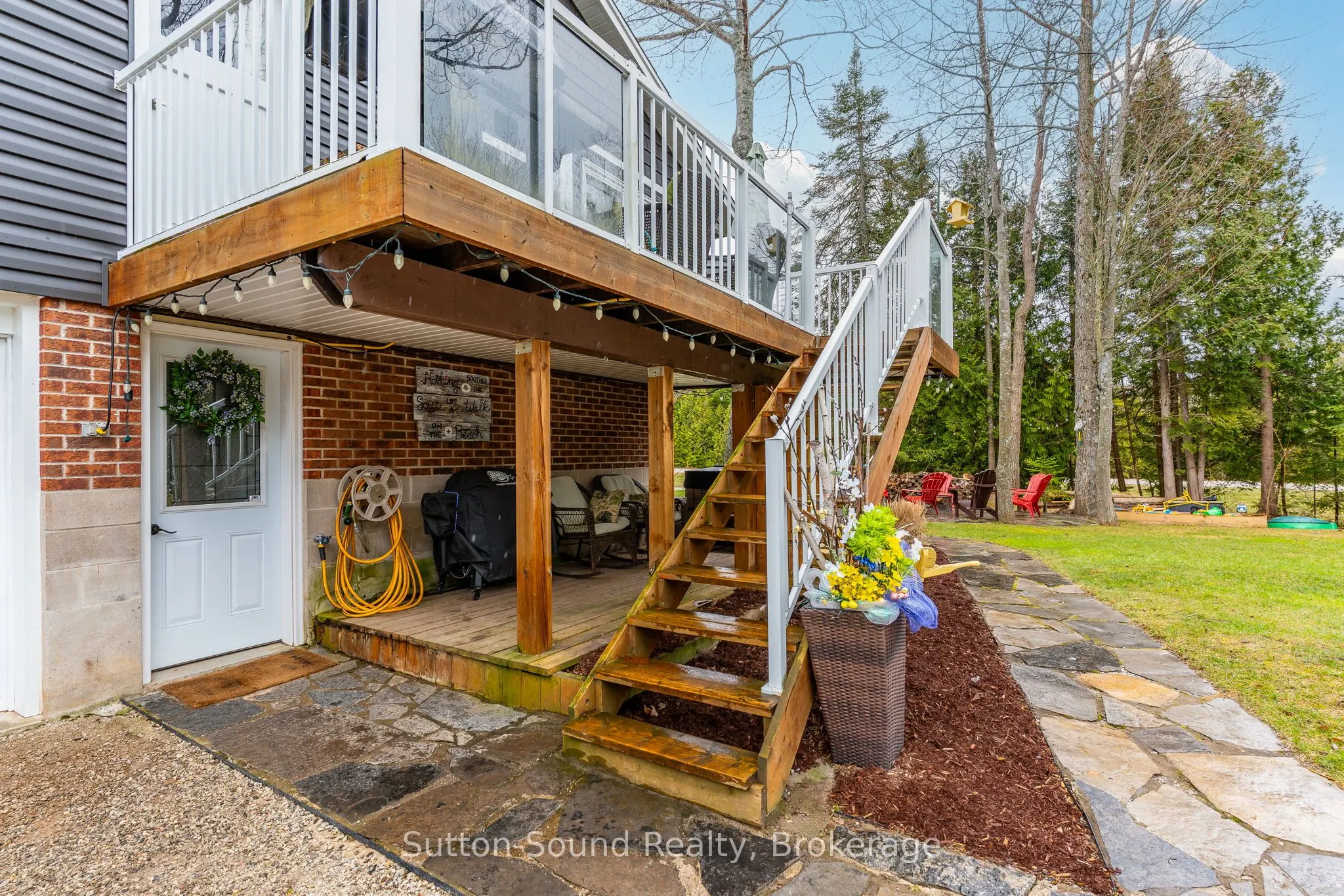 403 Simcoe Avenue