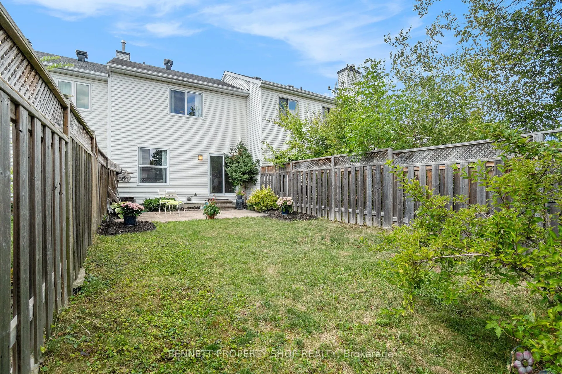 43 Roblyn Way