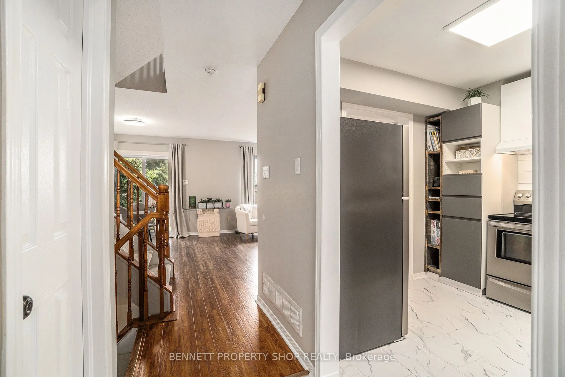 43 Roblyn Way