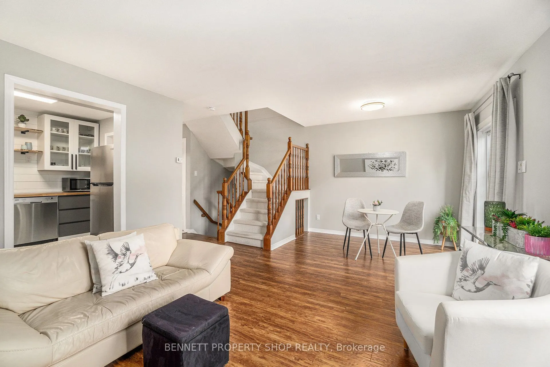 43 Roblyn Way