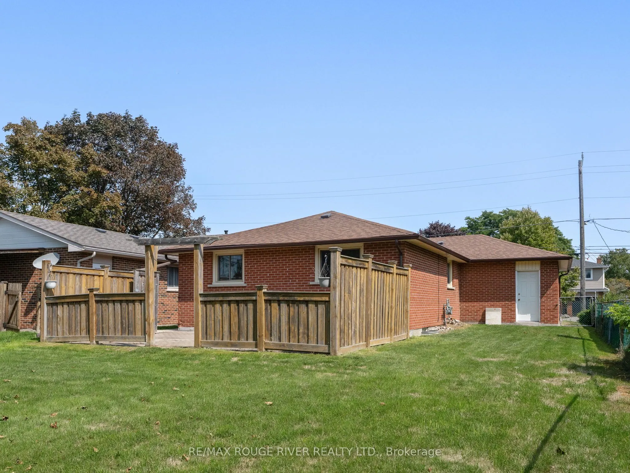 815 WESTWOOD Drive