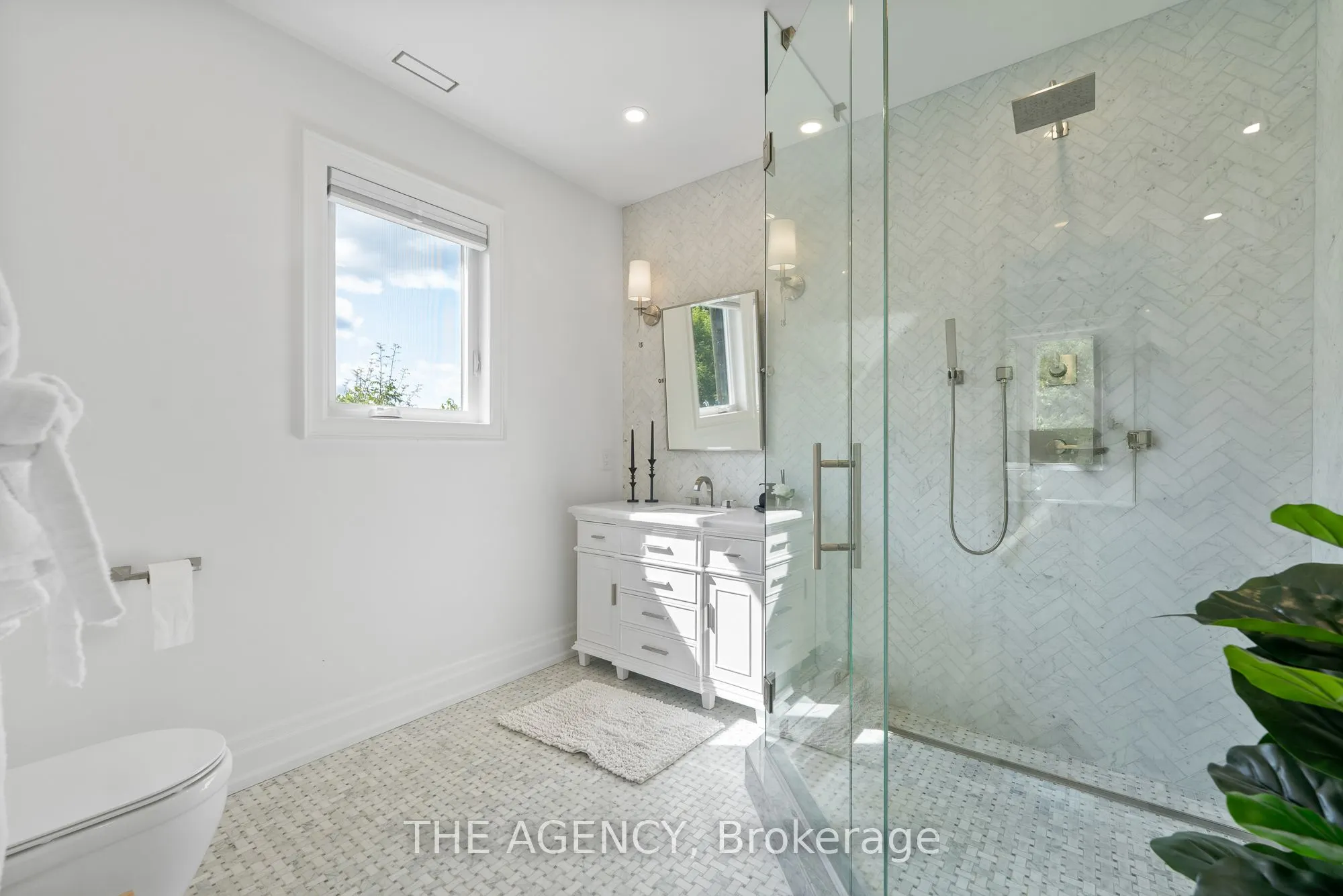 1067 Jerseyville Road W