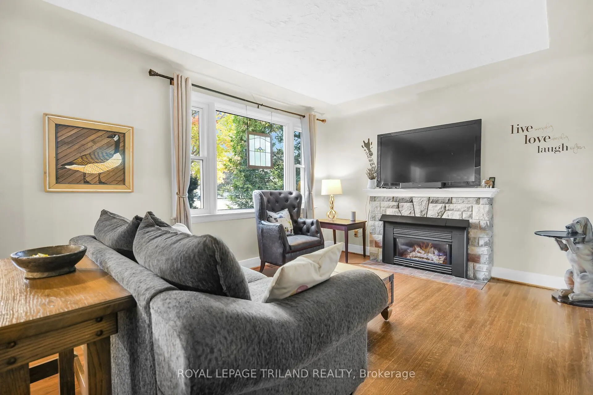 65 Broadway Avenue