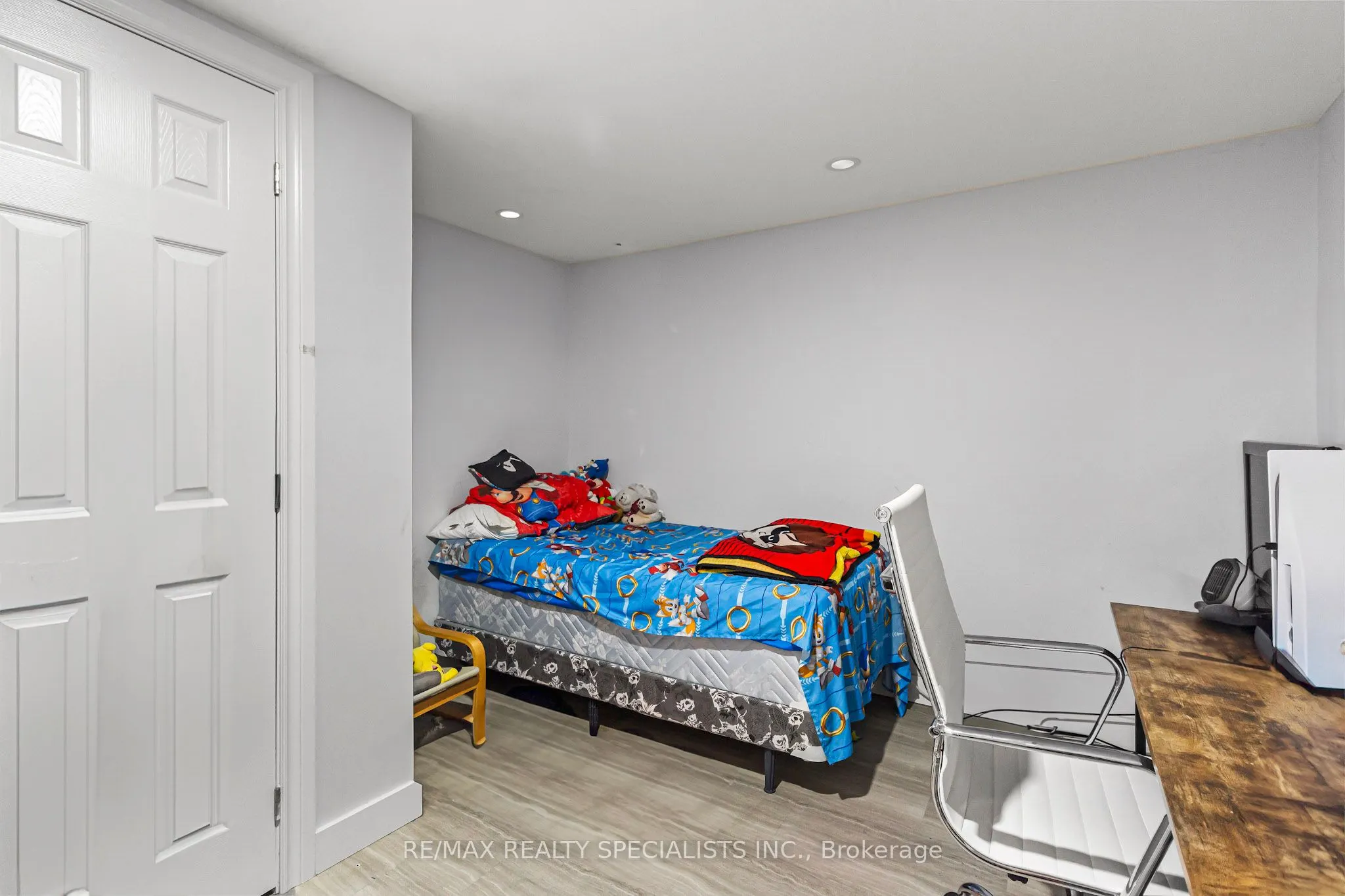 766 Walter Street, #I