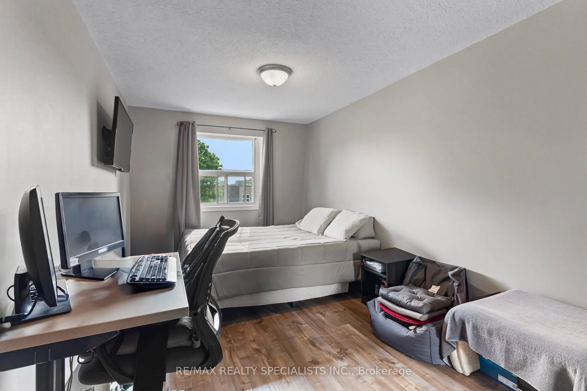 766 Walter Street, #I