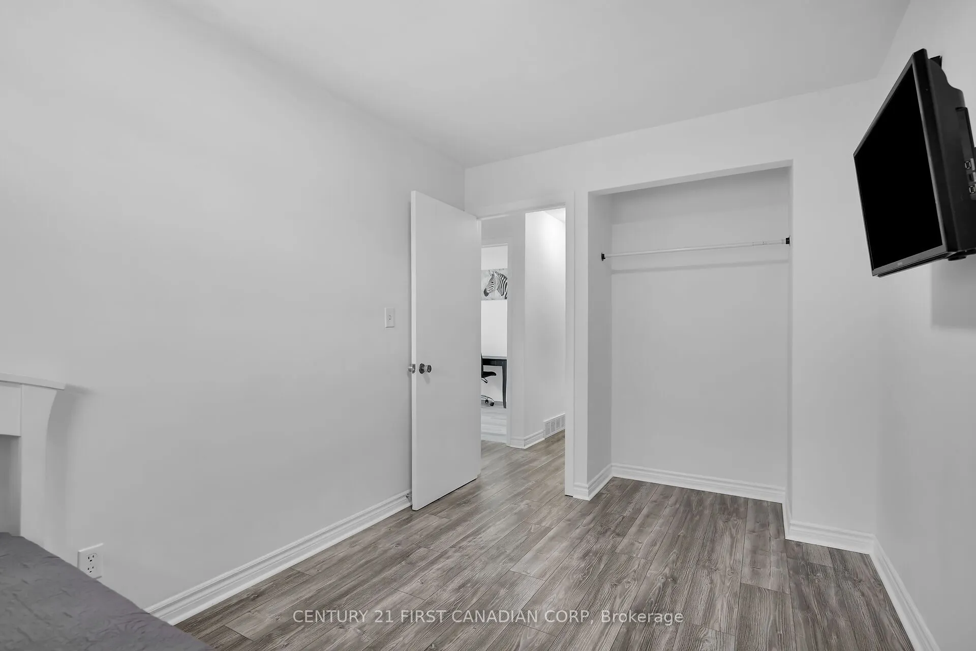 23 Gregory Place