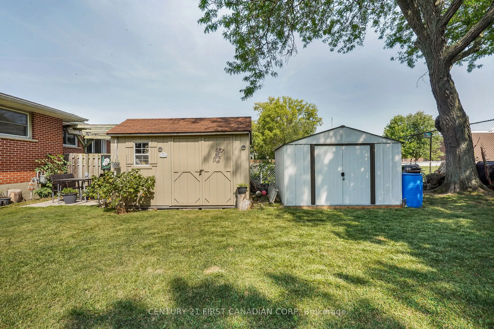 23 Gregory Place