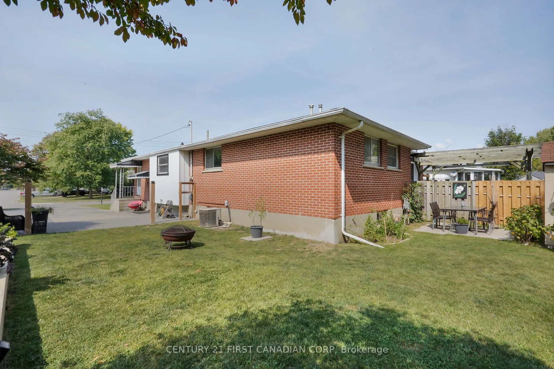 23 Gregory Place