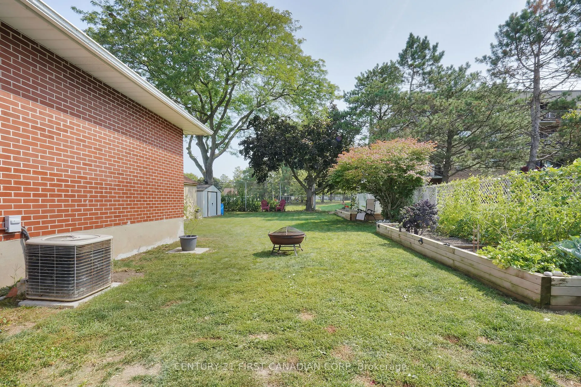 23 Gregory Place