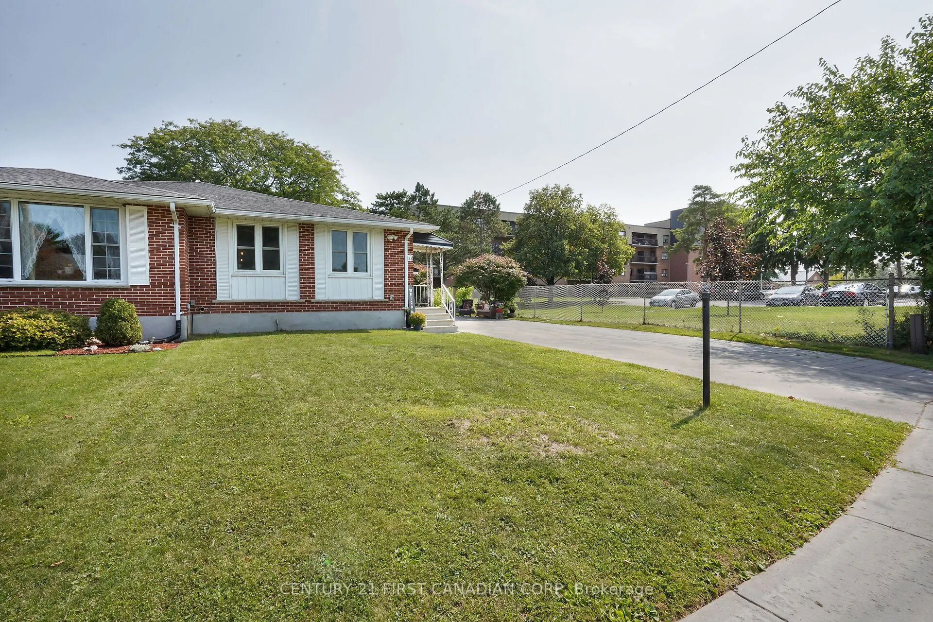 23 Gregory Place