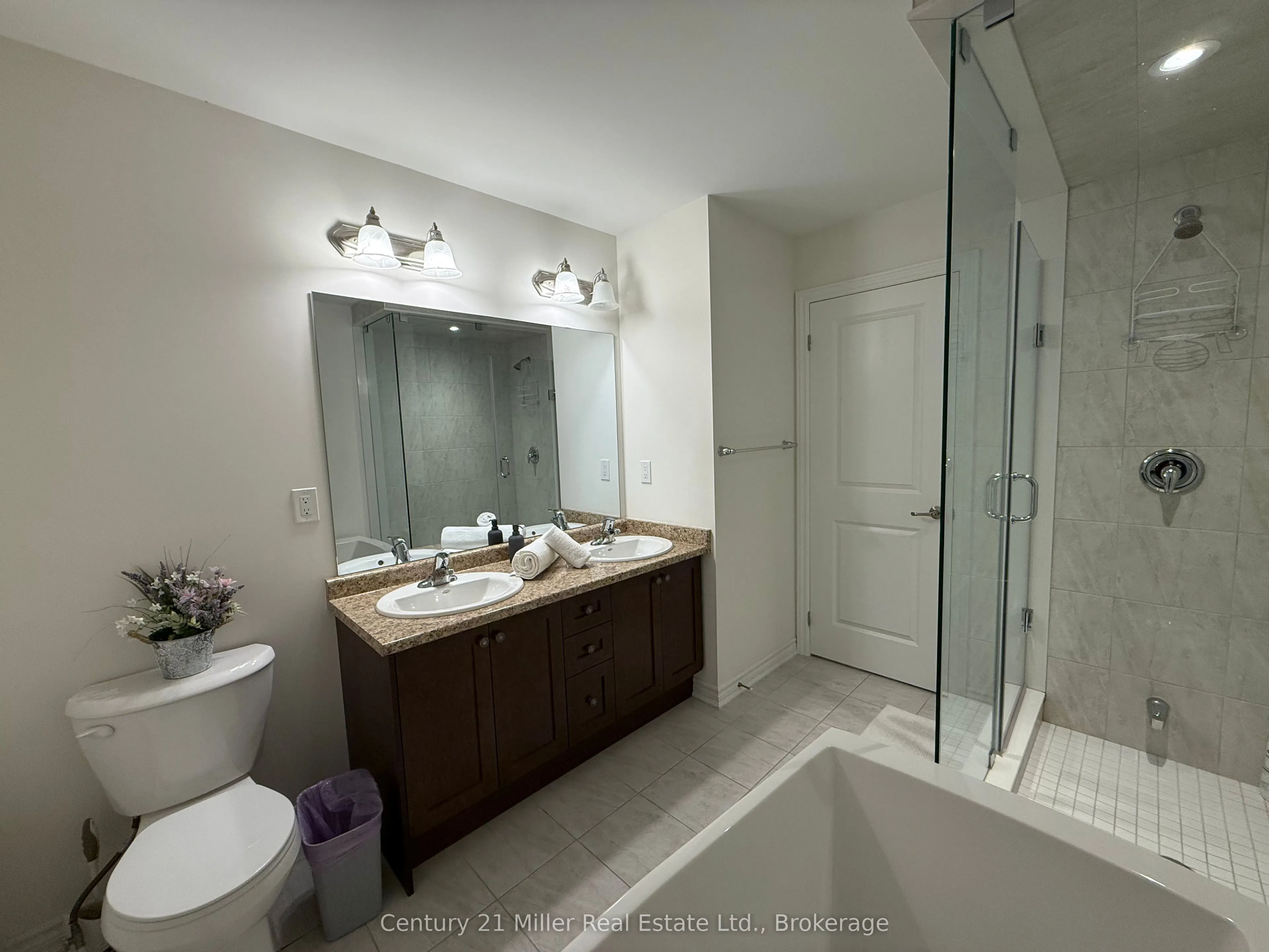 305 Garner Road West, #70