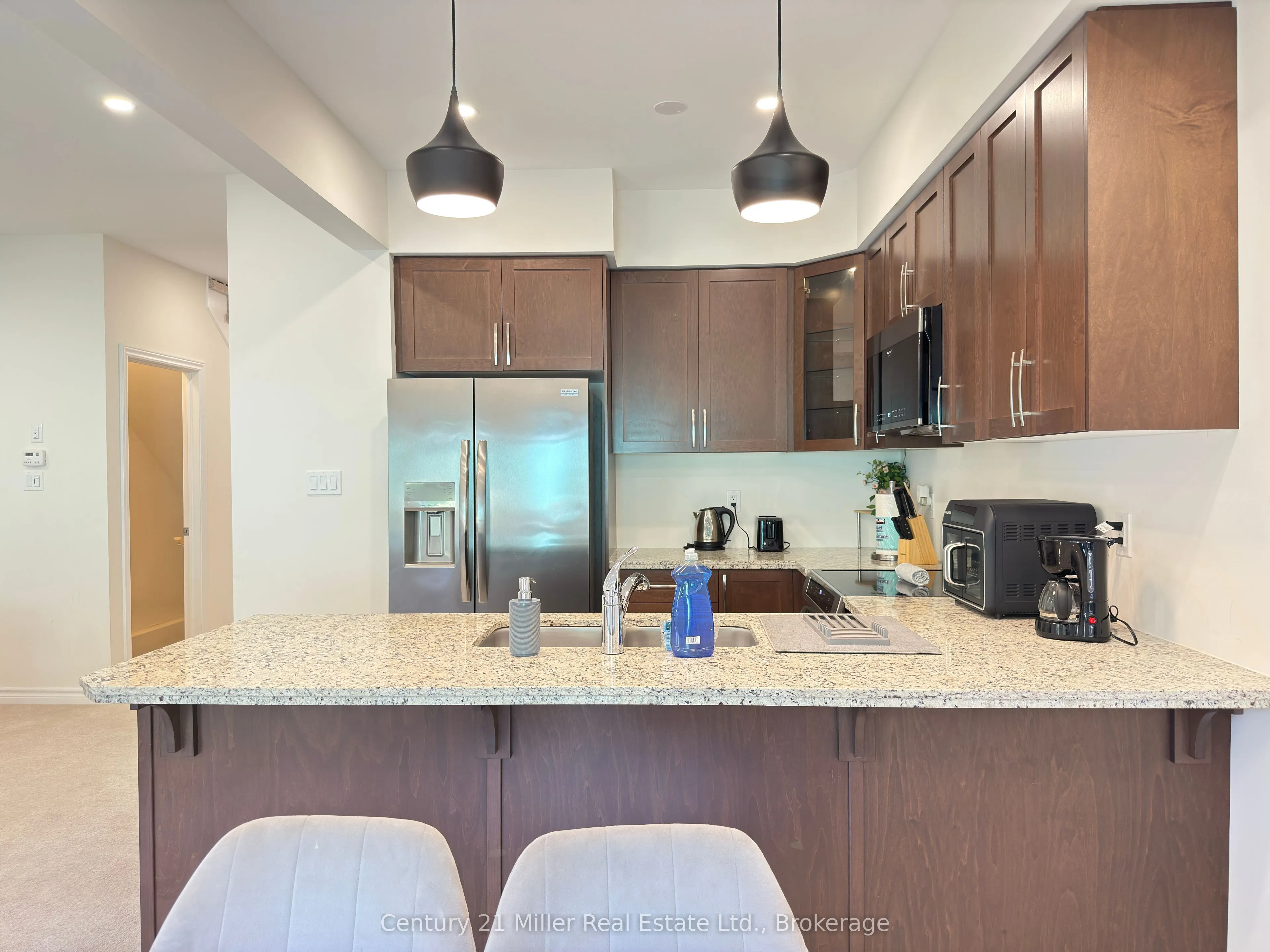 305 Garner Road West, #70