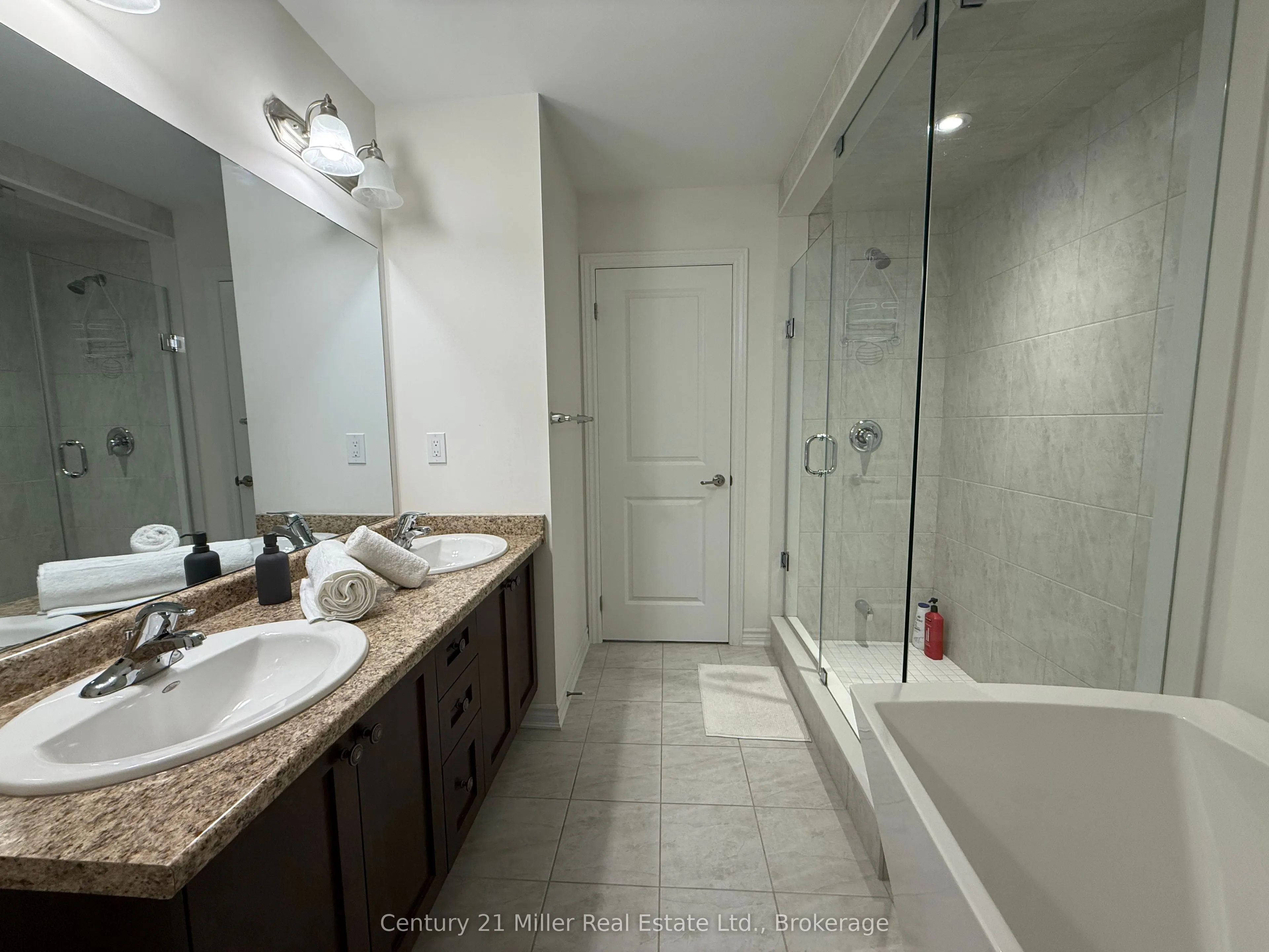 305 Garner Road West, #70