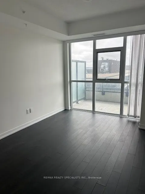 550 North Service Road #1003