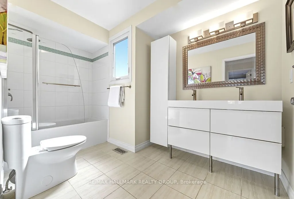 29D Varley Drive, #D