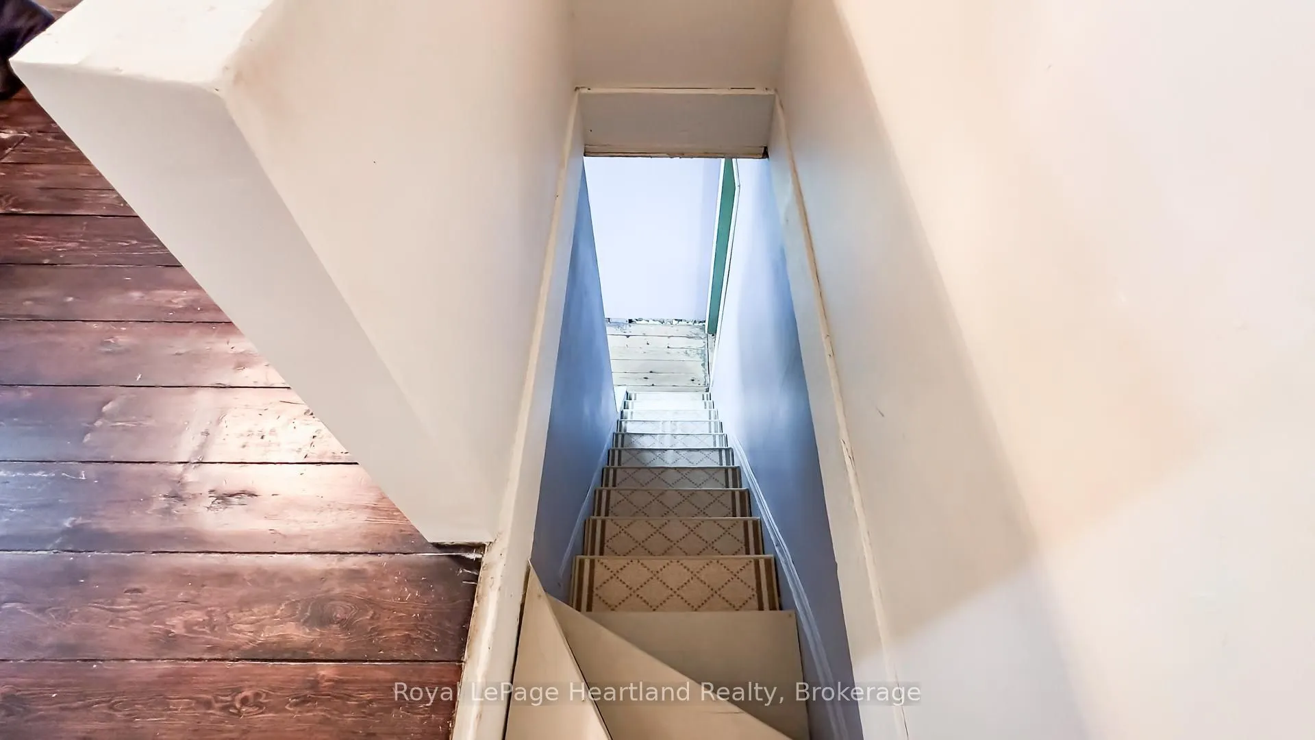 300 Blyth Road