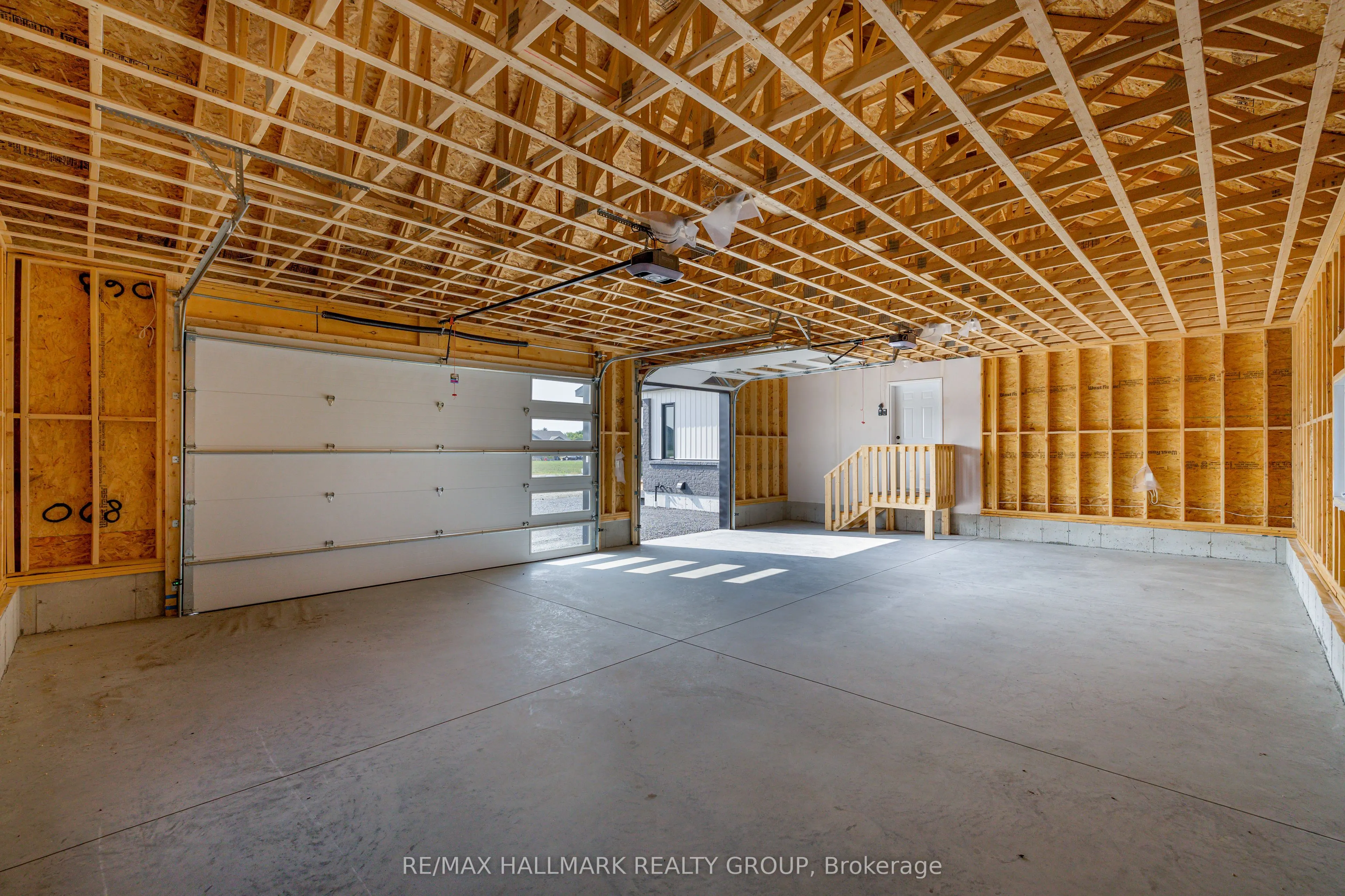 208 Trudeau Crescent