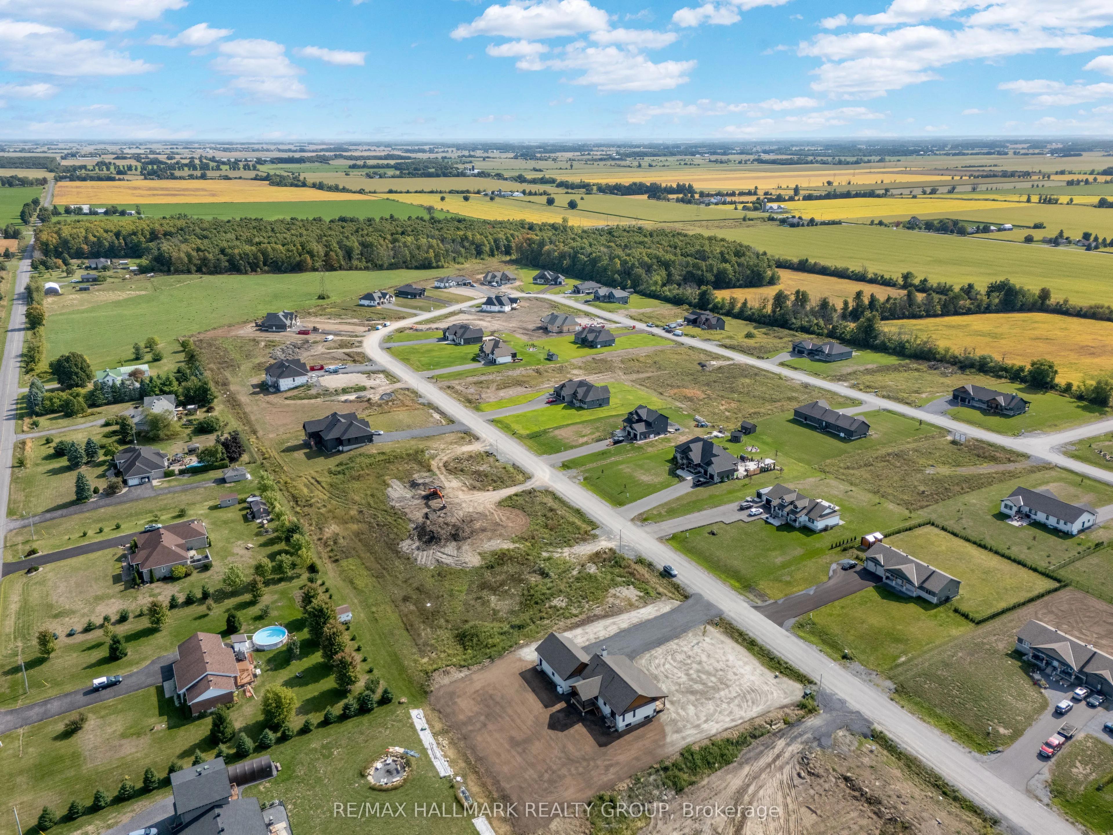 208 Trudeau Crescent