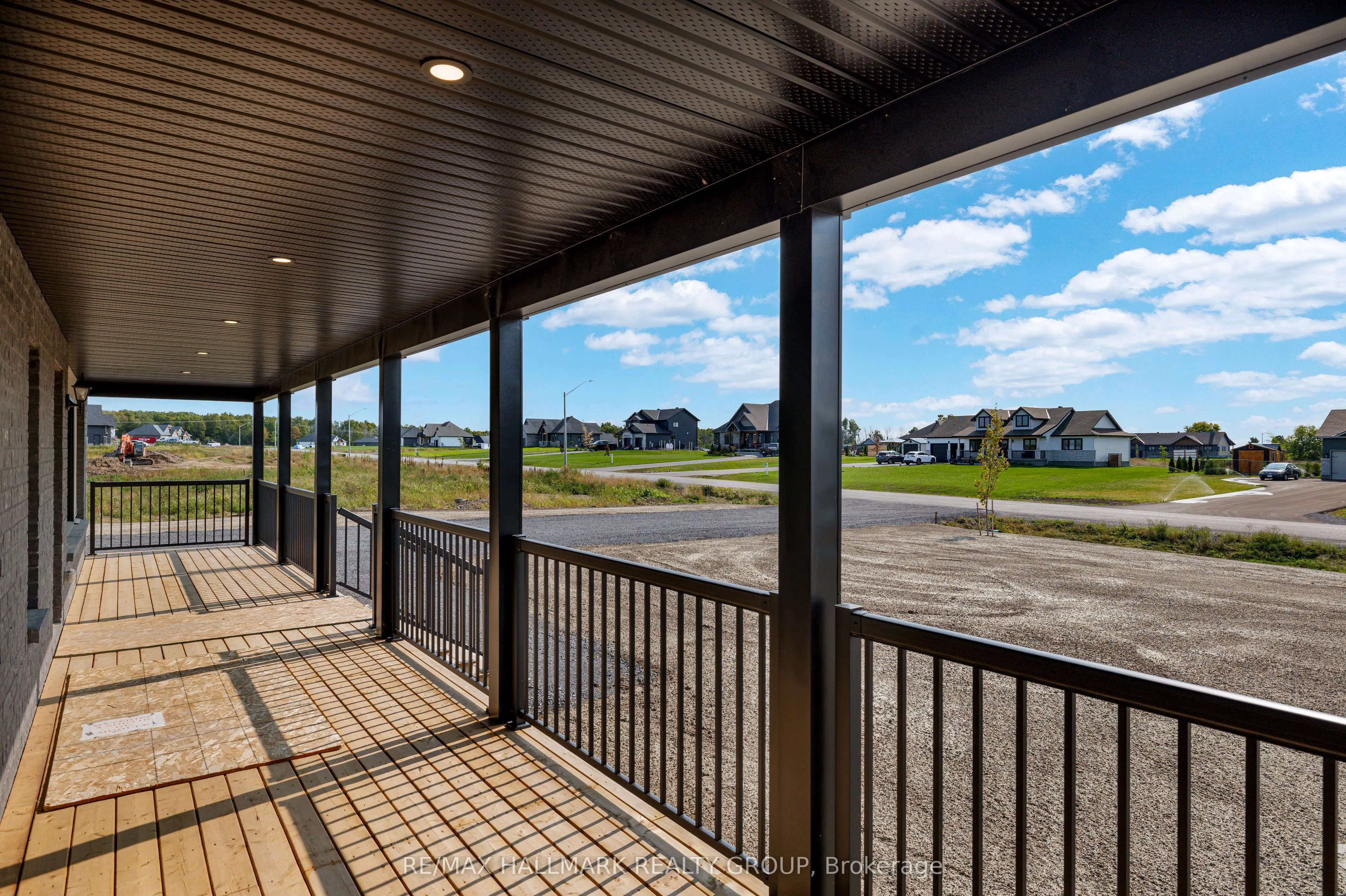 208 Trudeau Crescent
