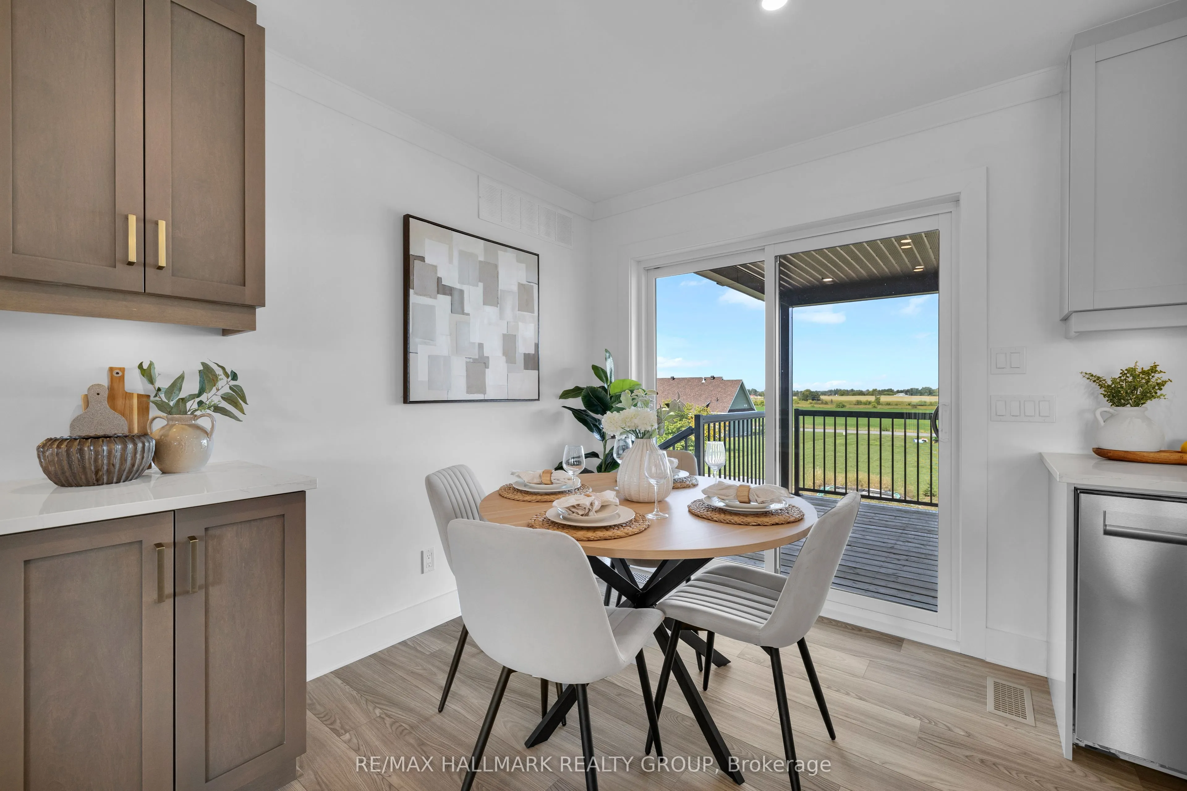 208 Trudeau Crescent