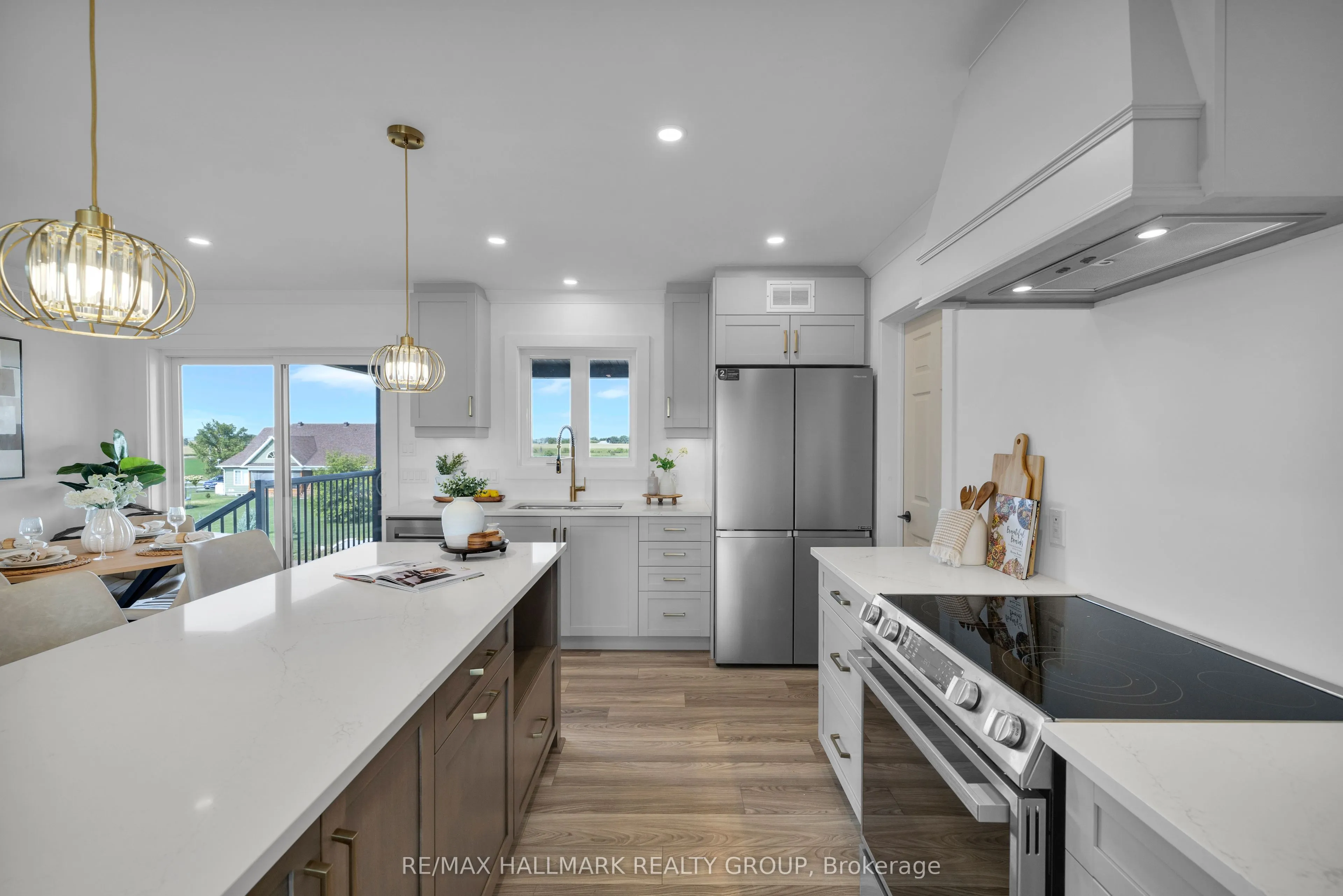208 Trudeau Crescent