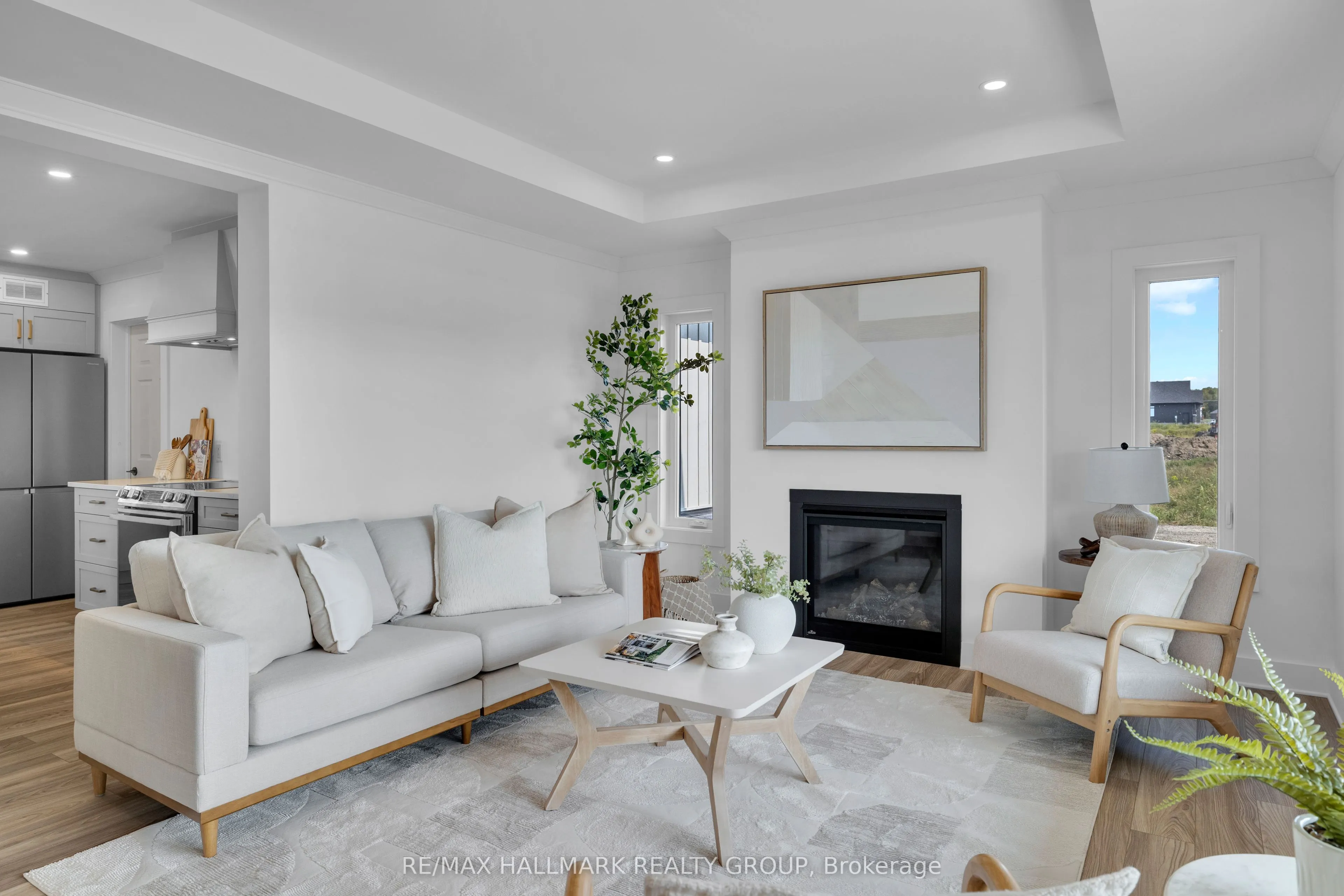 208 Trudeau Crescent