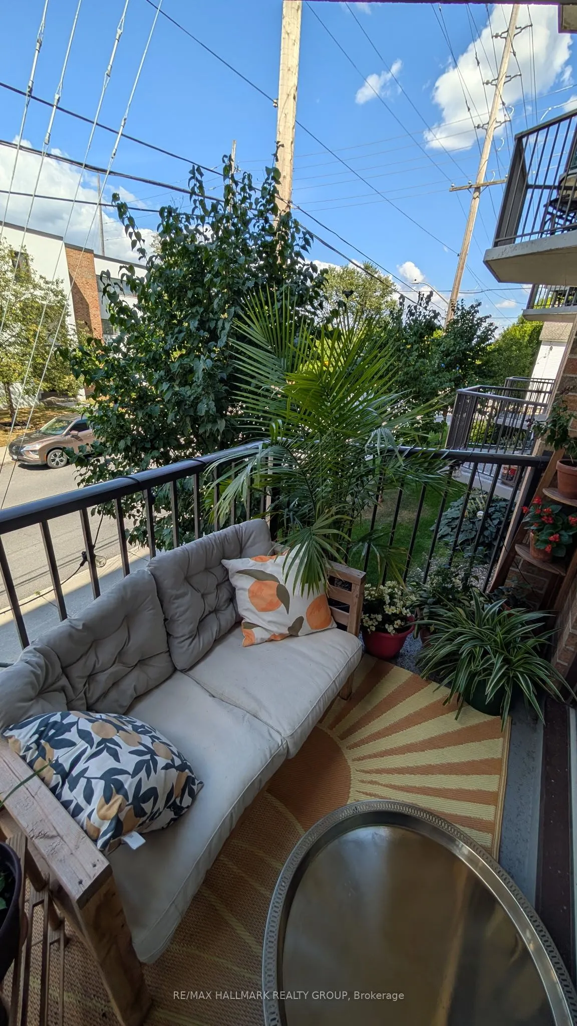 50 BURNSIDE Avenue, #205