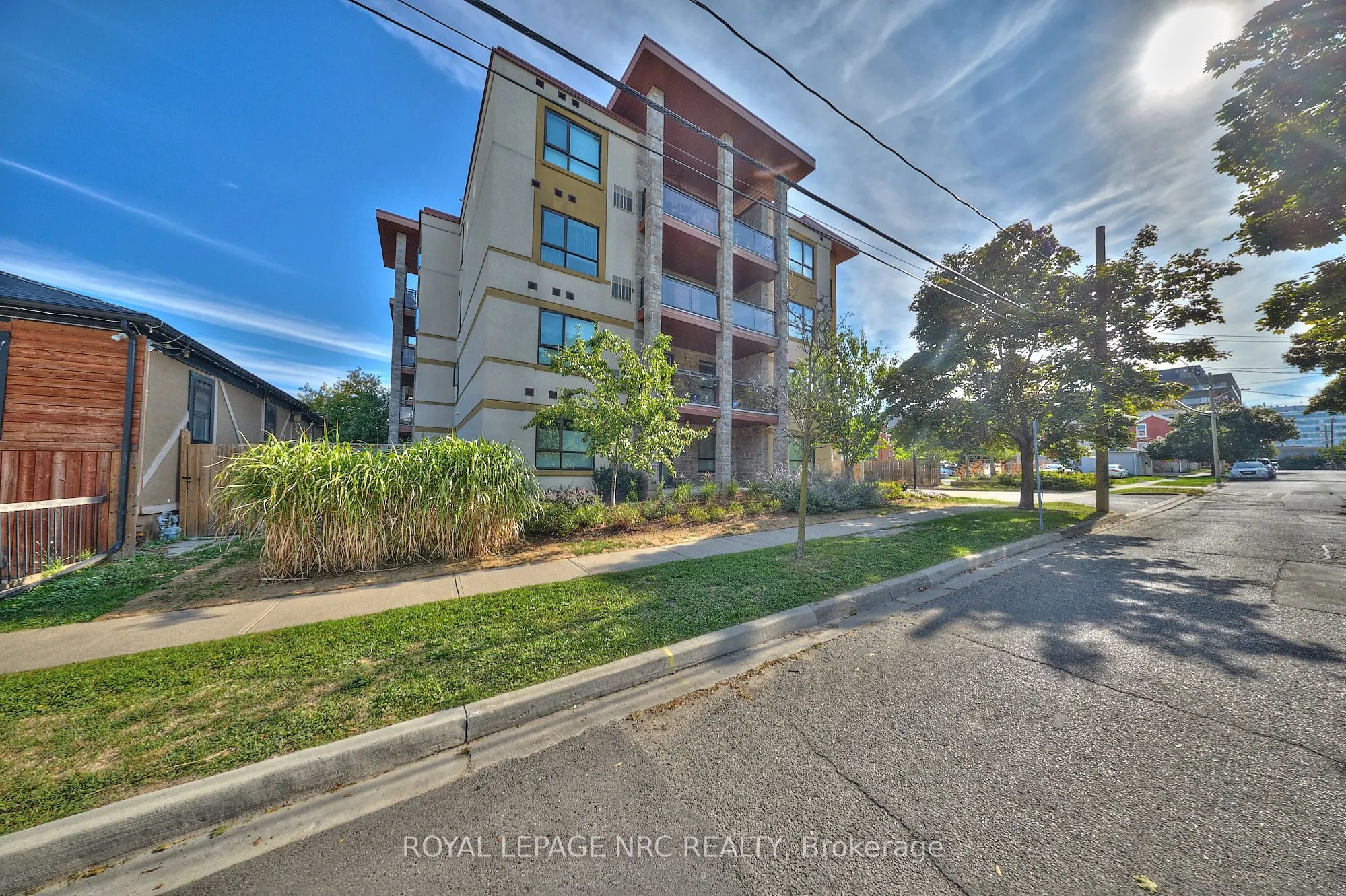 26 Wellington Street, #304
